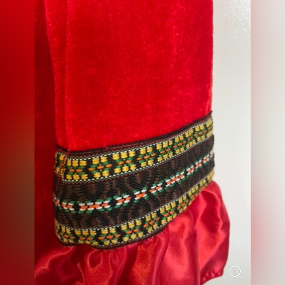 Mrs Santa Clause dress costume.   Size large - Picture 2 of 4